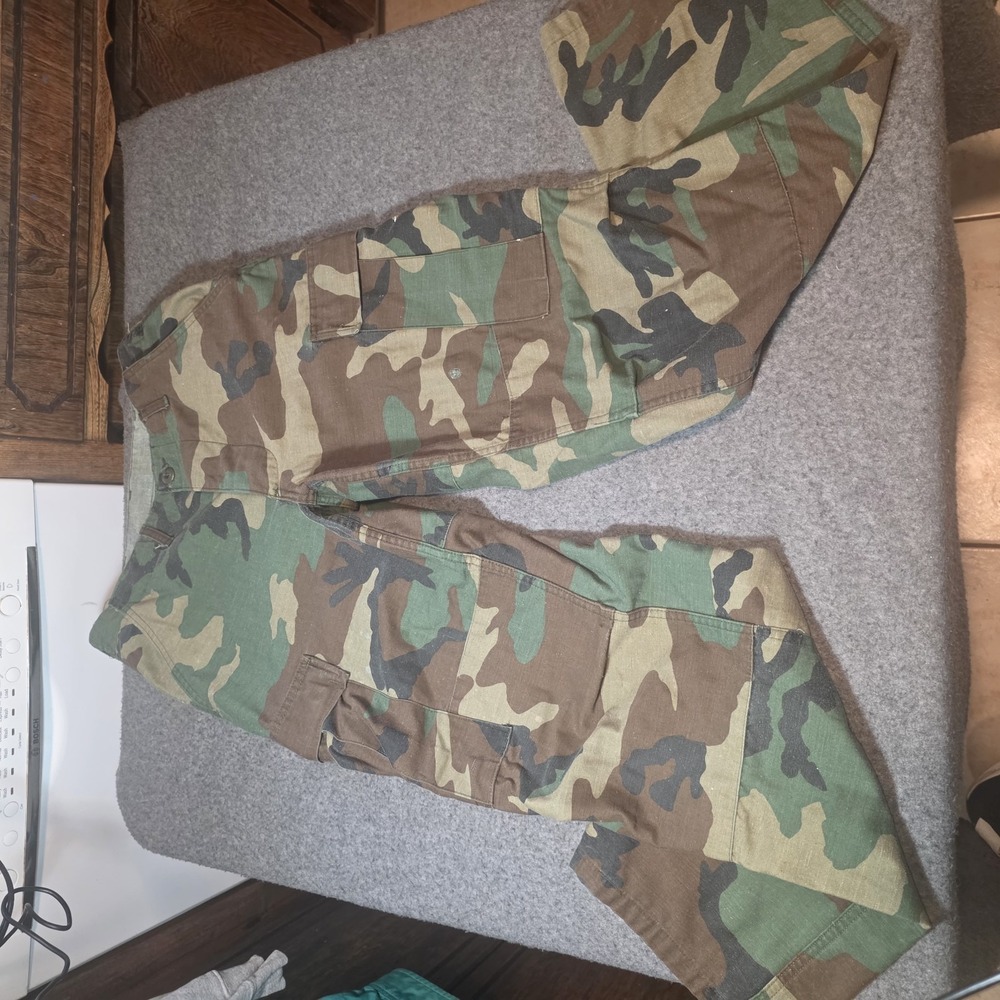 United States Military Issued Camo Cargo Pants 29.5x32.5 Made In Usa H2